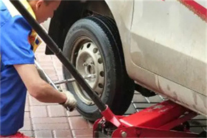 麻章附近拖车24小时服务热线电话