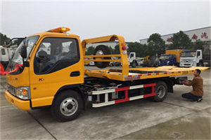 麻章哪里有拖车服务